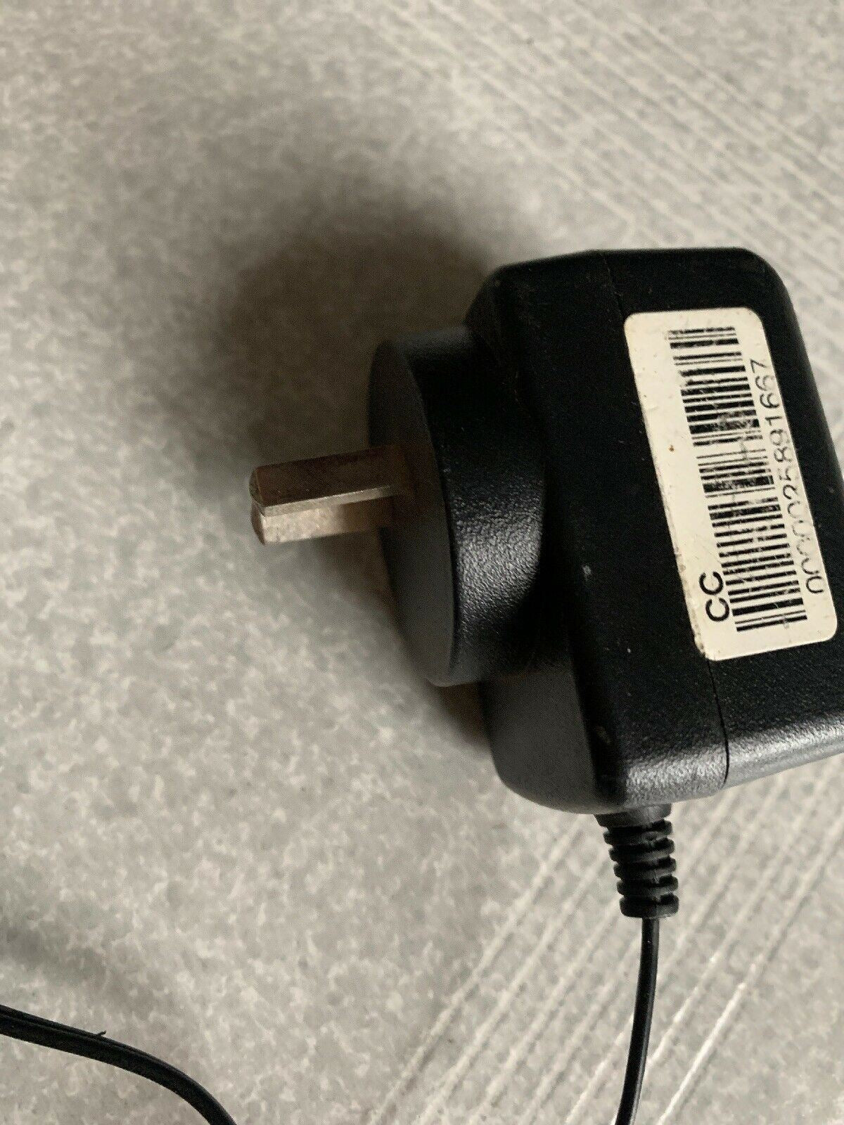 Genuine Motorola PLM4683A AC Adapter 4V 350mA