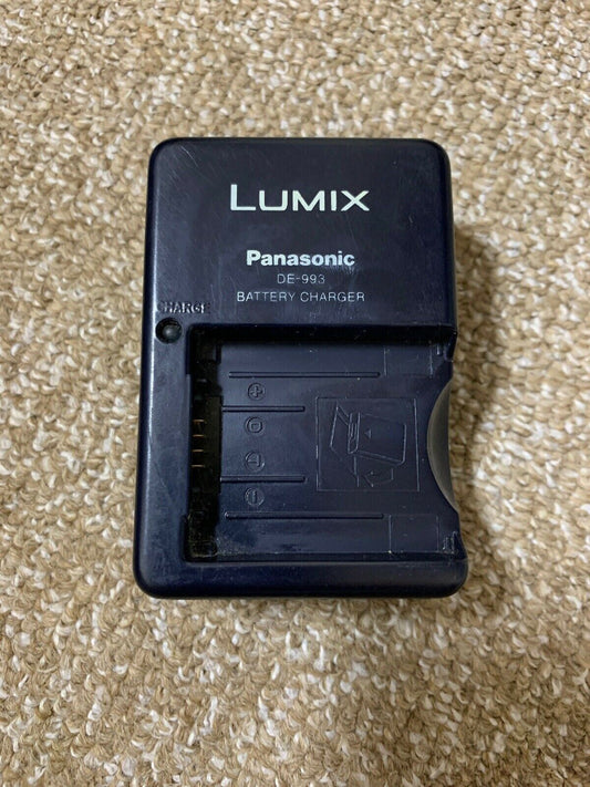 GENUINE Panasonic Lumix DE-993 Charger (FZ1/3/4/5/10/15/20)