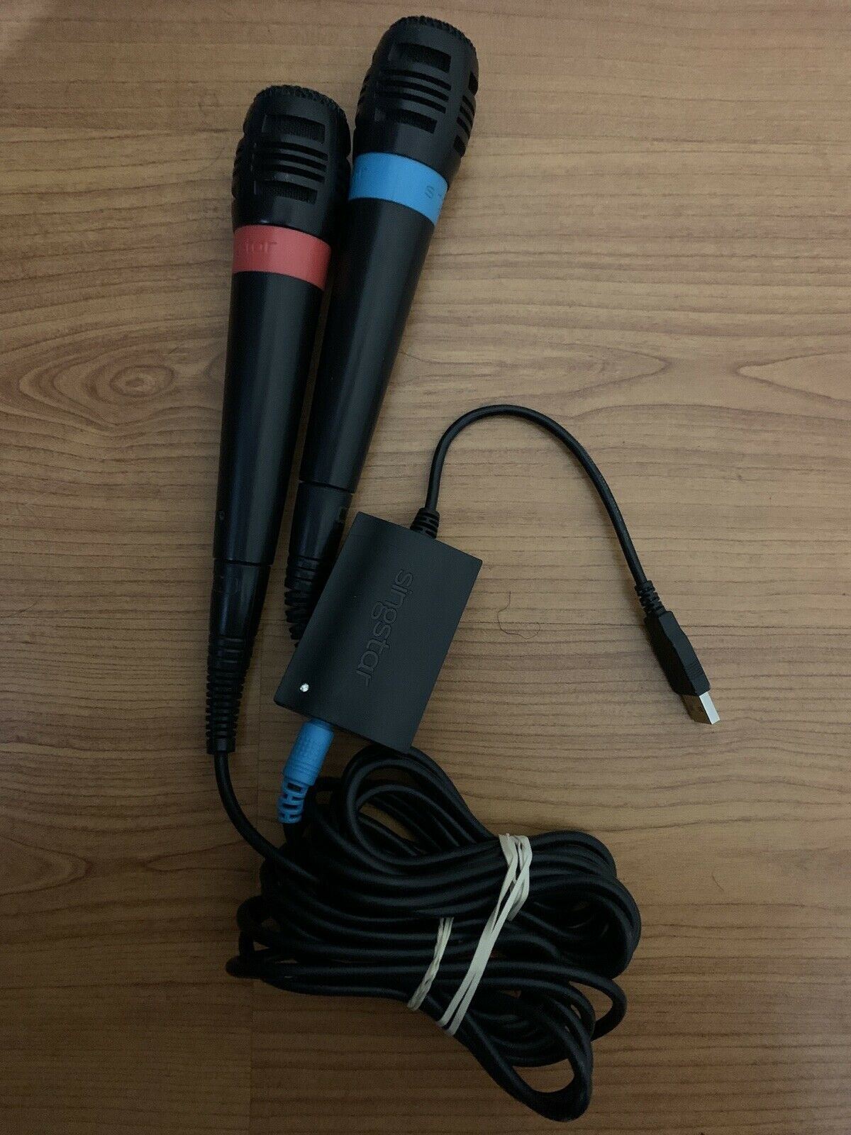 SingStar 2x Microphone Bundle With 3 Games for PS2  - Pop, Hottest Hits, Legends