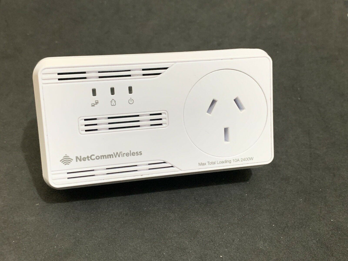 Netcomm Wireless NP505F Powerline Adapter with AC pass through Etherne ...