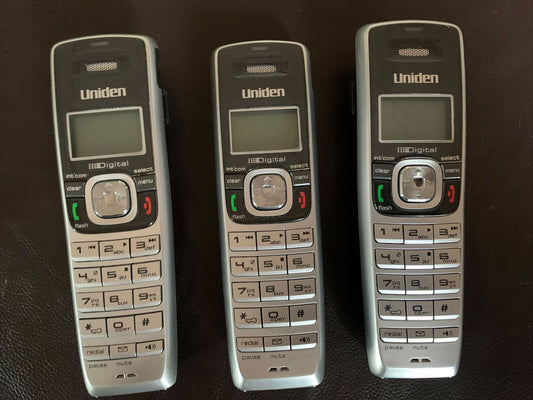 3x Uniden DSS8955+2 Wireless Cordless Phones