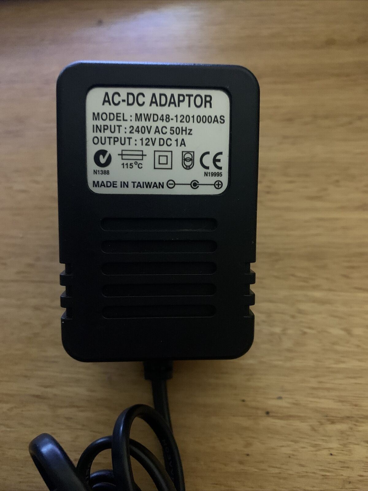 AC Adaptor to Car Socket Cigarette Lighter MWD48-1201000AS 12v 1a