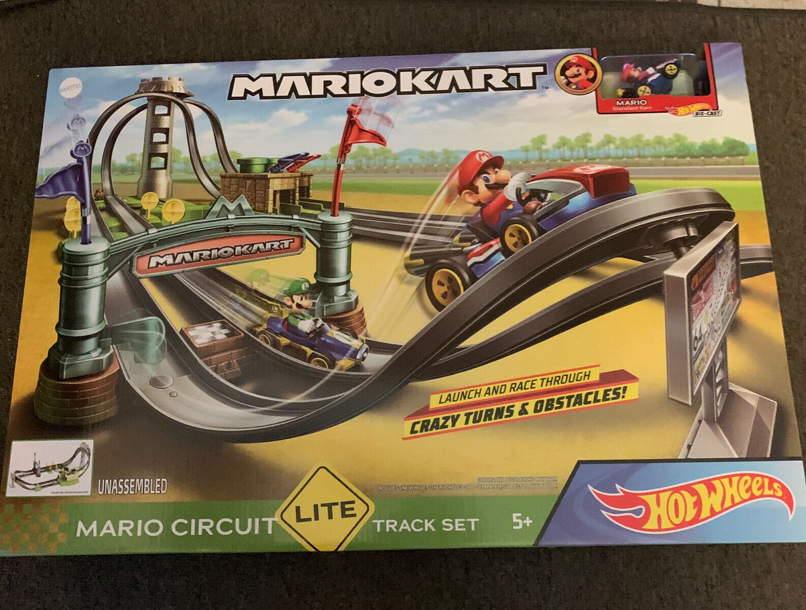 NEW Hot Wheels Mario Kart Circuit Lite Bullet Bill Piranha