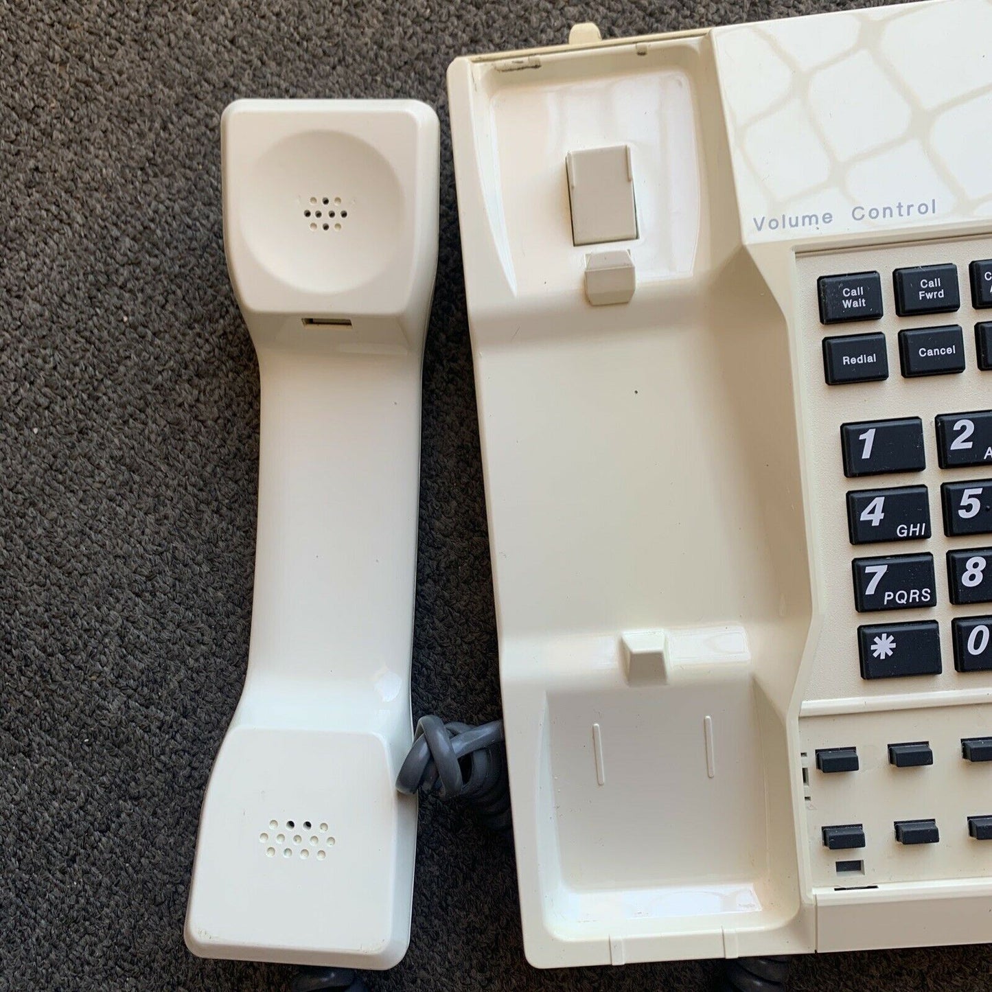 Telstra Touchfone 400 TF400VC Corded Landline Telephone