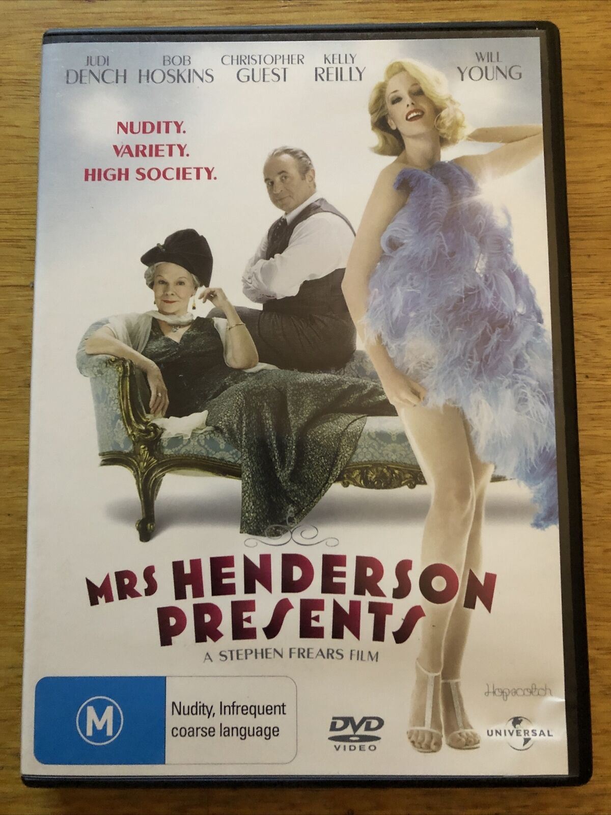 Mrs Henderson Presents DVD 2005 Judi Dench Bob Hoskins Region 4 mrs-henderson-presents-dvd-2005-judi-dench-bob-hoskins-region-4