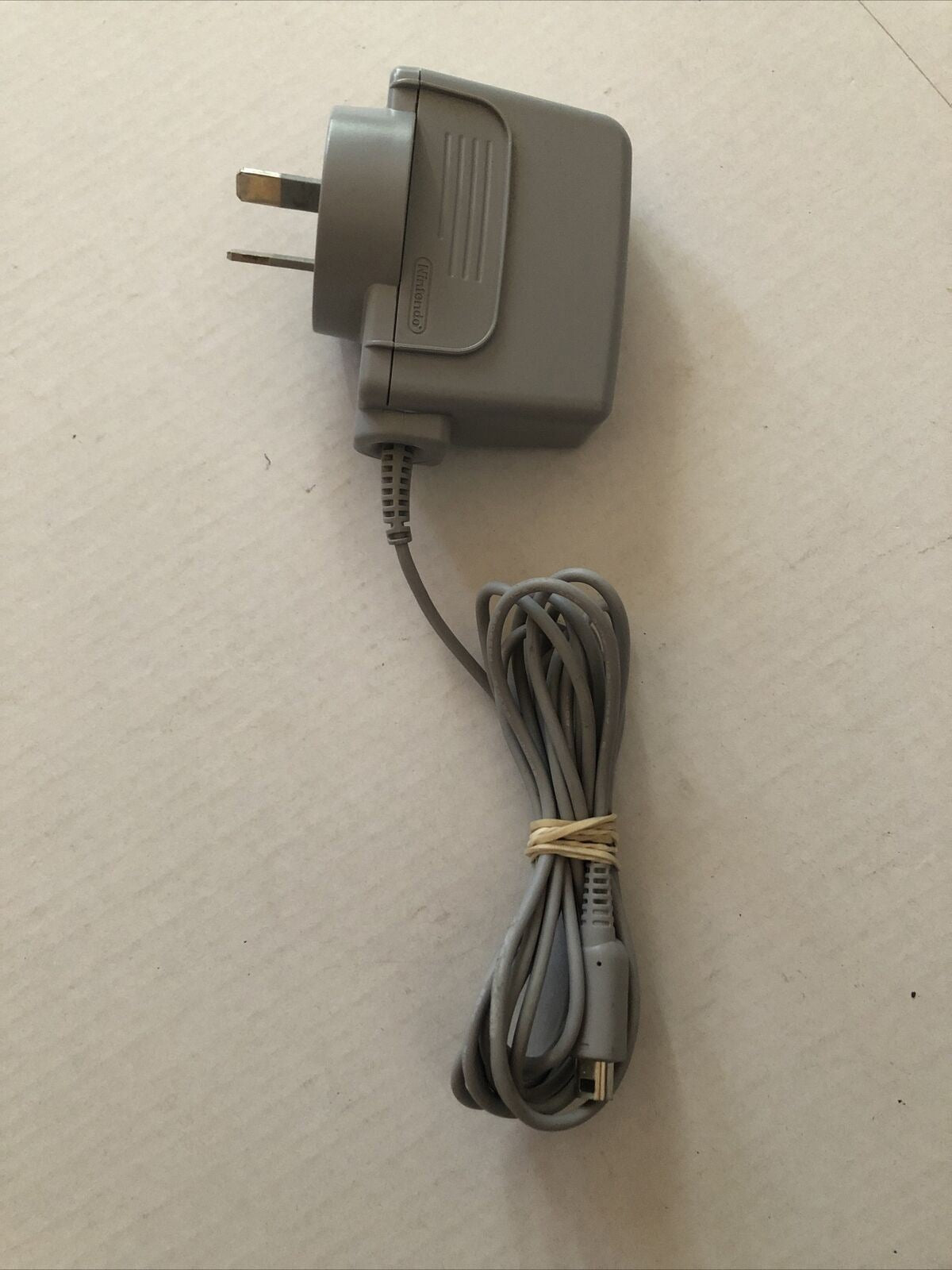 Genuine Authentic Nintendo WAP-002(AUS) AC Adapter for Nintendo 2DS/3DS/XL/DSi