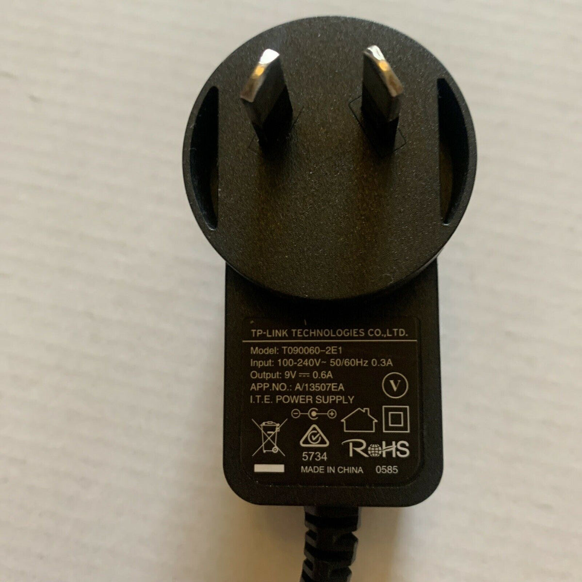 Genuine TP-Link T090060-2E AC Adapter 9V 0.6A For Router – Retro Unit