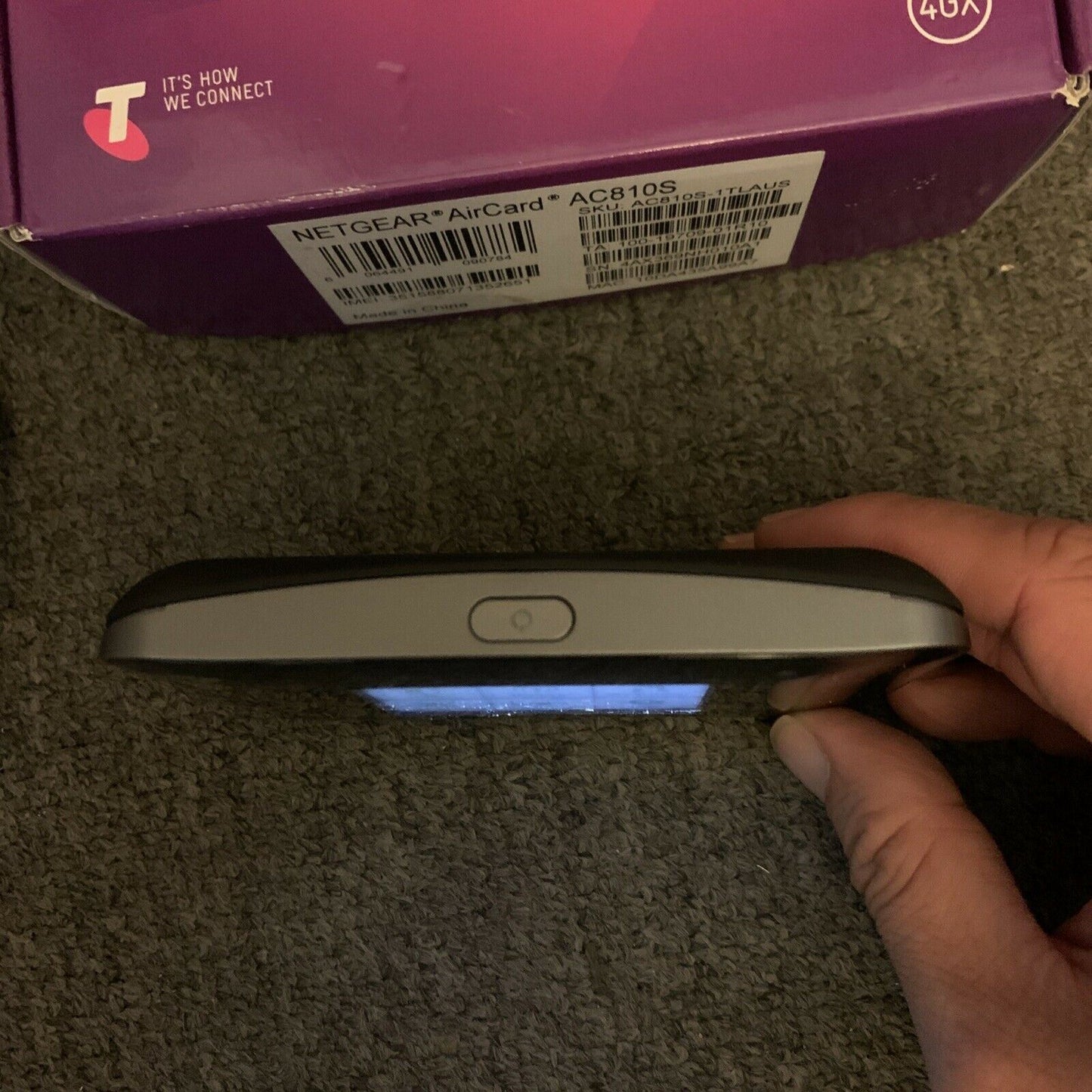 Telstra Netgear Aircard AC810S 4GX Advanced III Mobile WIFI Modem Telstra Locked