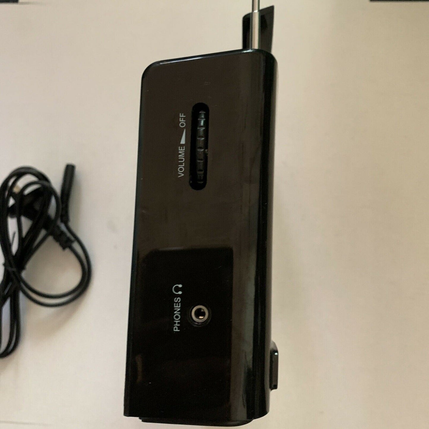 MXT AM/FM Portable Radio Model R-5144