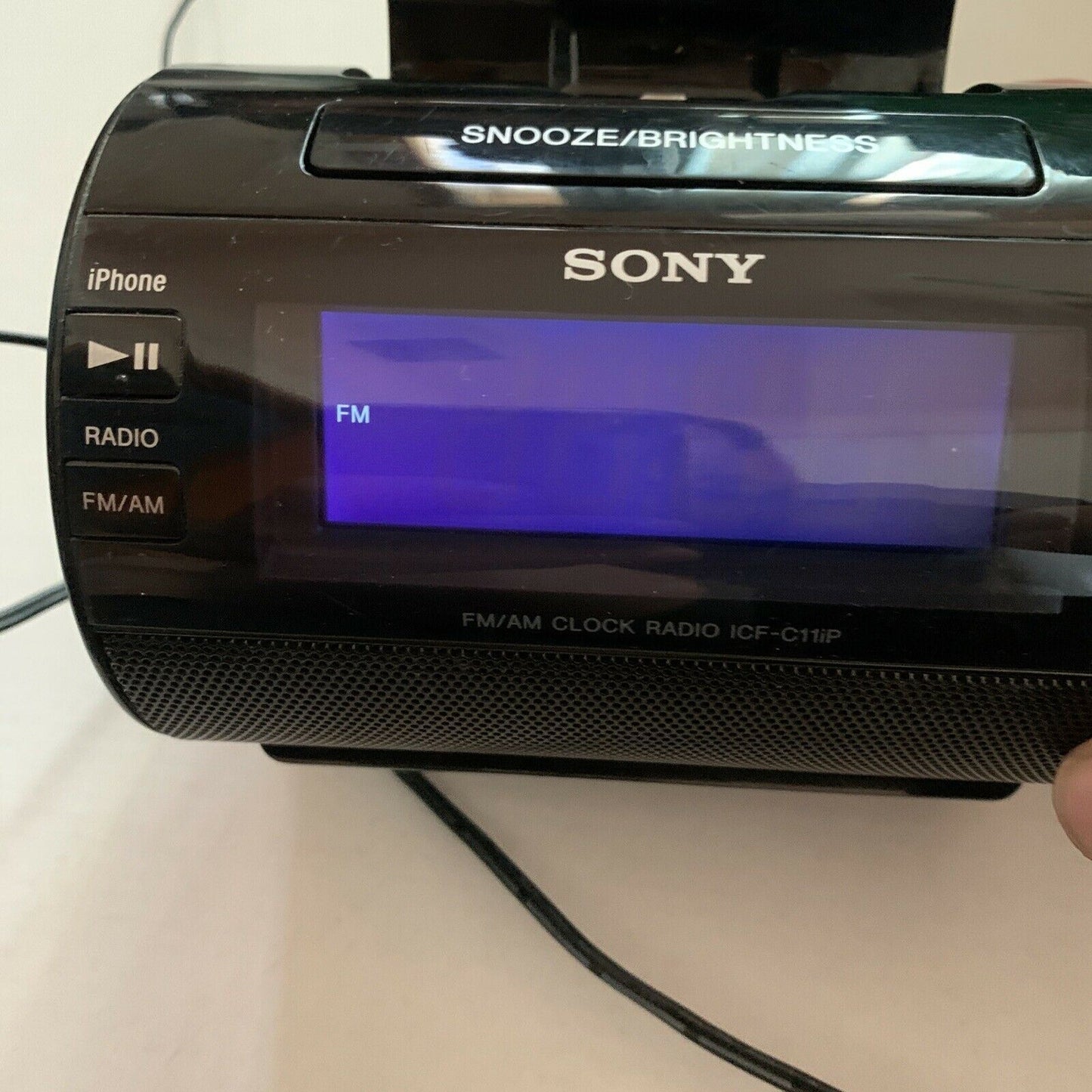 Sony ICF-C11iP AM/FM Clock Radio With iPhone Lightning Port