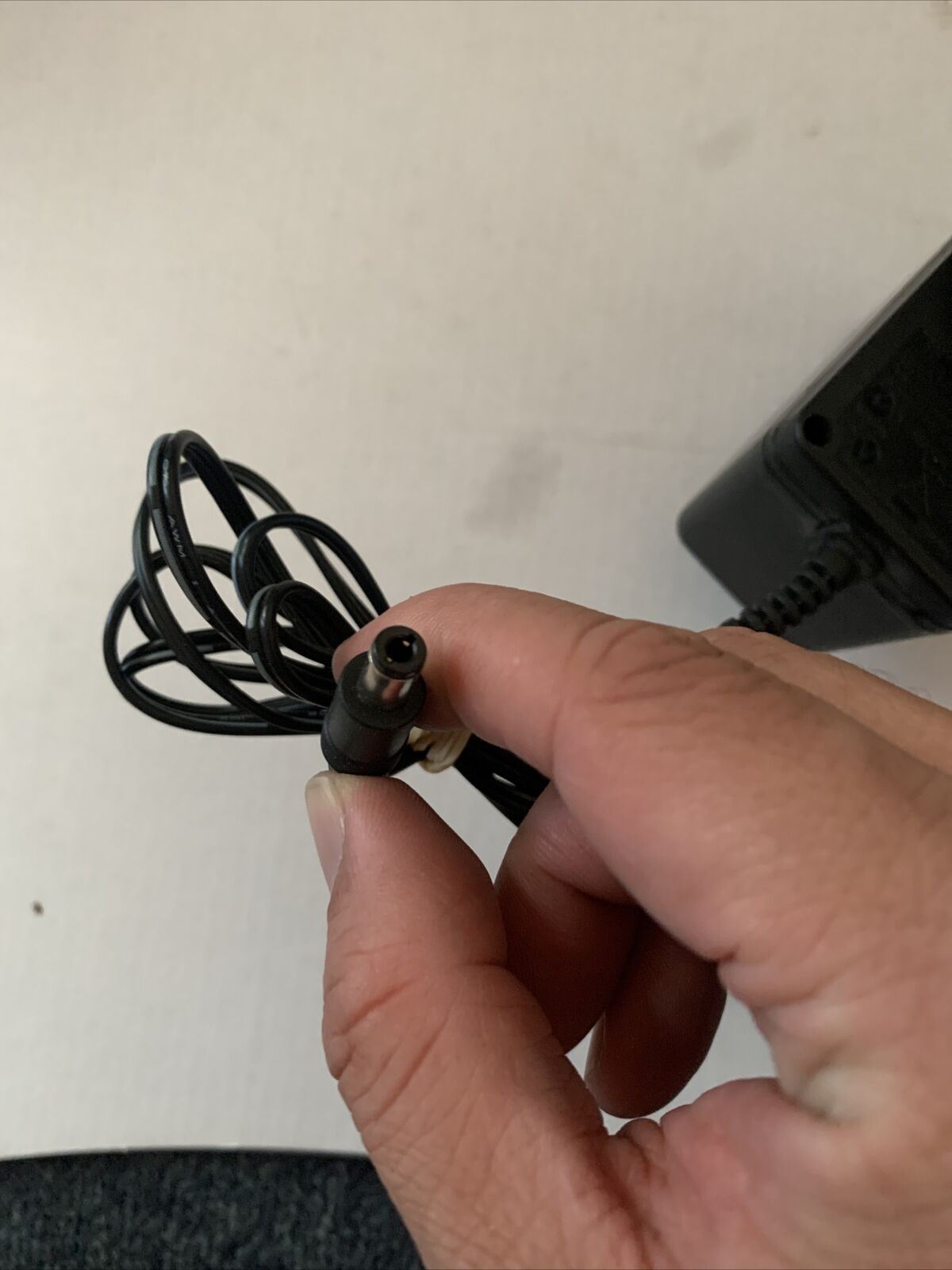 AcBel AC Adapter DSL36849990 Output: 12V 1.5A Input: 200-240V