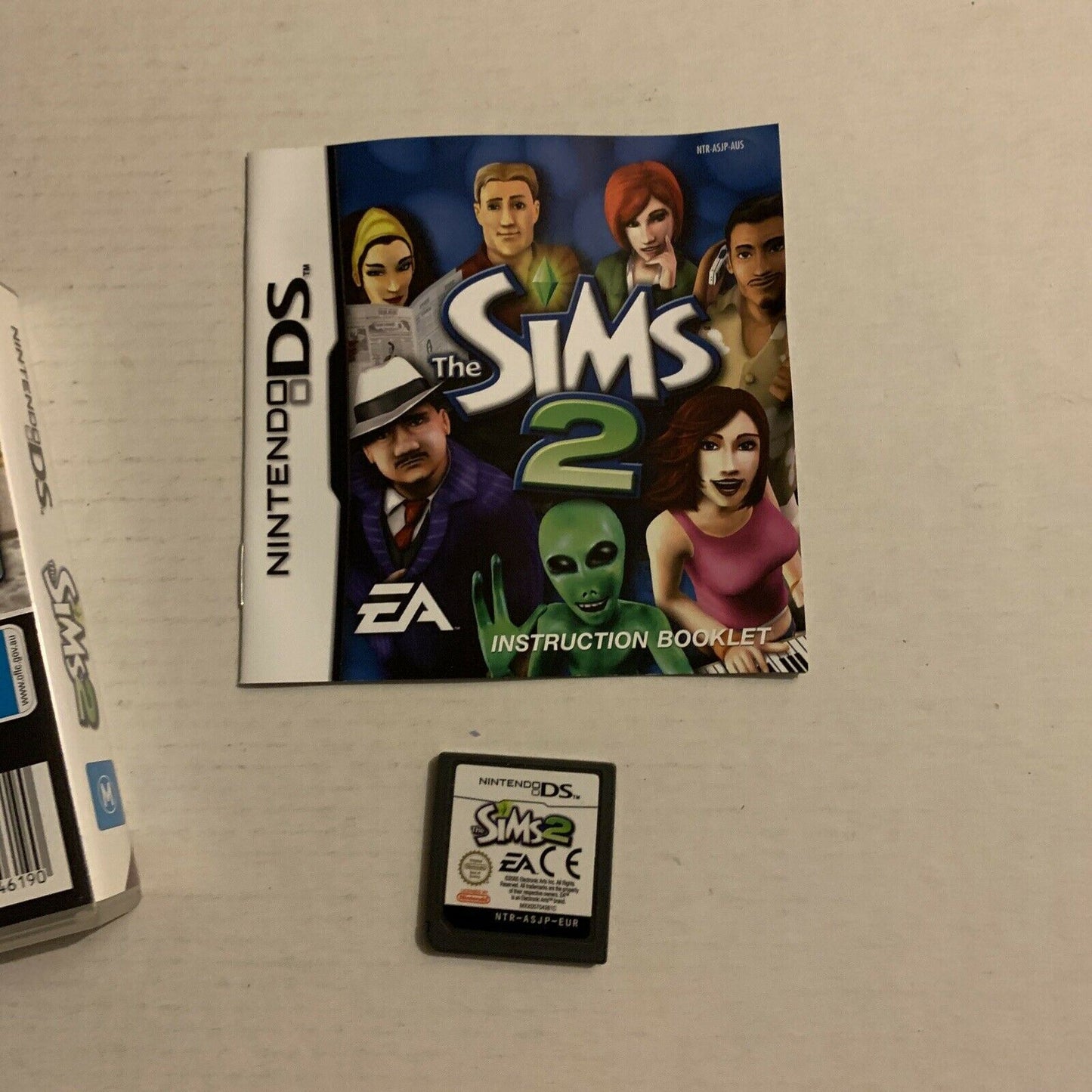 The Sims 2 (Nintendo DS) With Manual