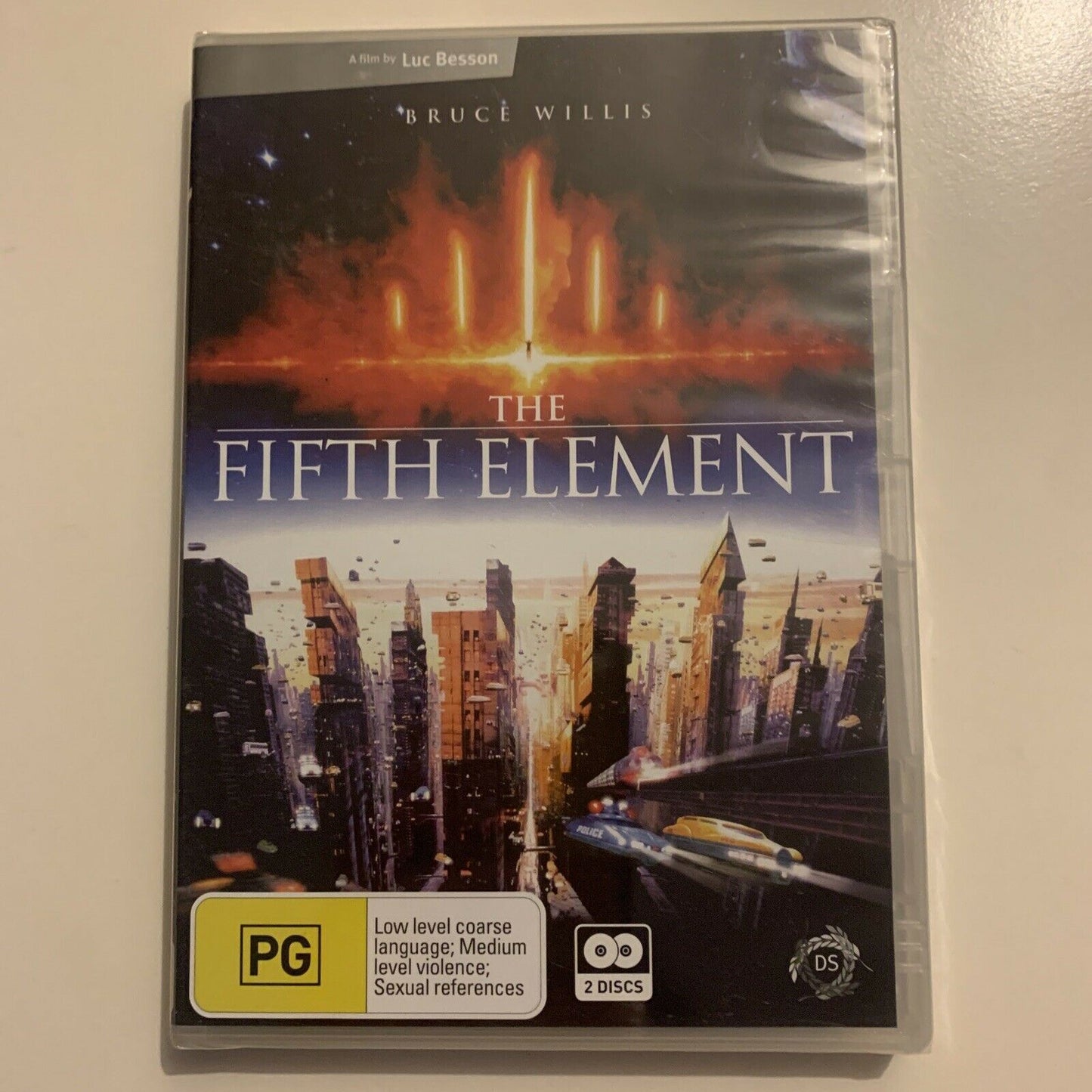*New Sealed* The Fifth Element (DVD, 1997) Region 4