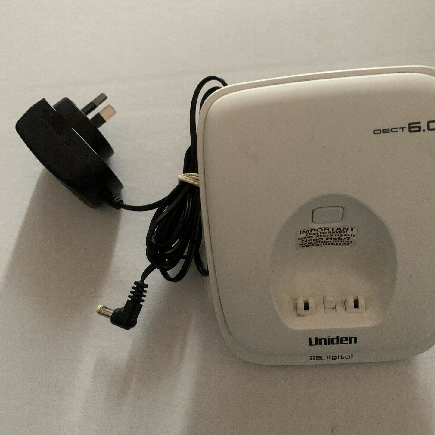 Uniden Cordless Phone Charger DECT 6.0 DECT1010 & AAD-041S(M) AC Adapter 9V