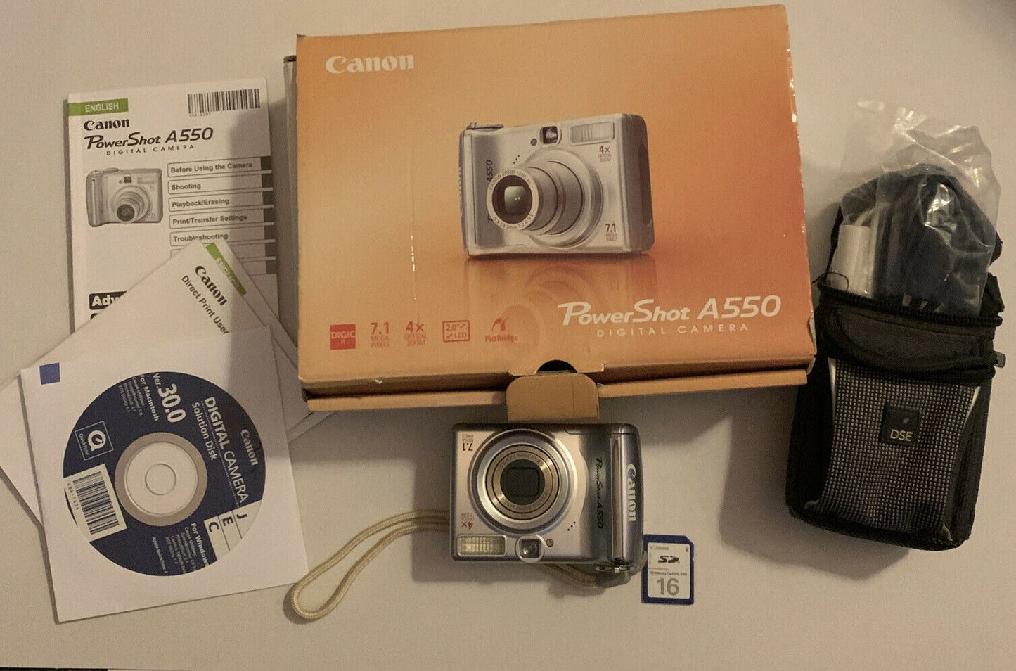 Canon PowerShot A550 Digital Camera 7.1MP With Carrying Case & SD Memory