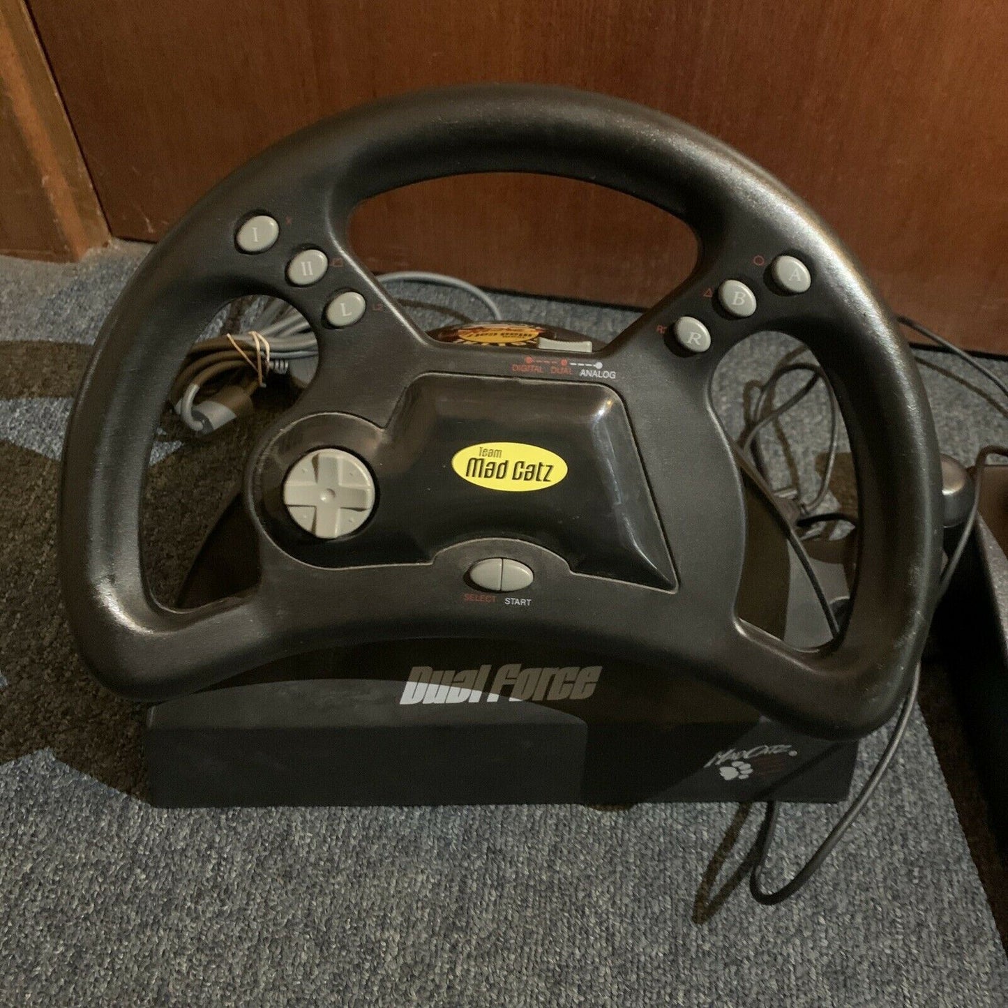 Mad Catz Dual Force PlayStation 2 Steering Wheel