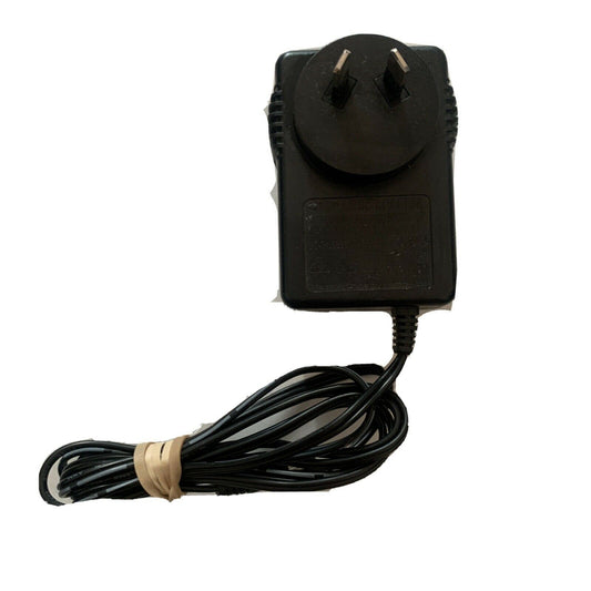 AC/DC Adapter Model SEE0901500TA Input: 230-240V Output 9V 1.5a