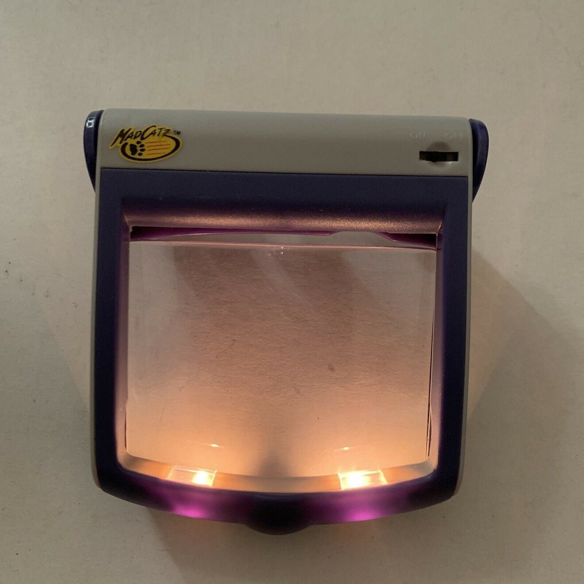 Nintendo Gameboy Magnifier Mad Catz Gameboy Advance Magnifier & Light *For Parts Or Repair Only ...
