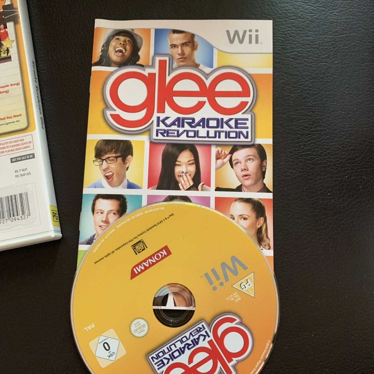 GLEE Karaoke Revolution Nintendo Wii PAL Game Wii U Compatible With Manual