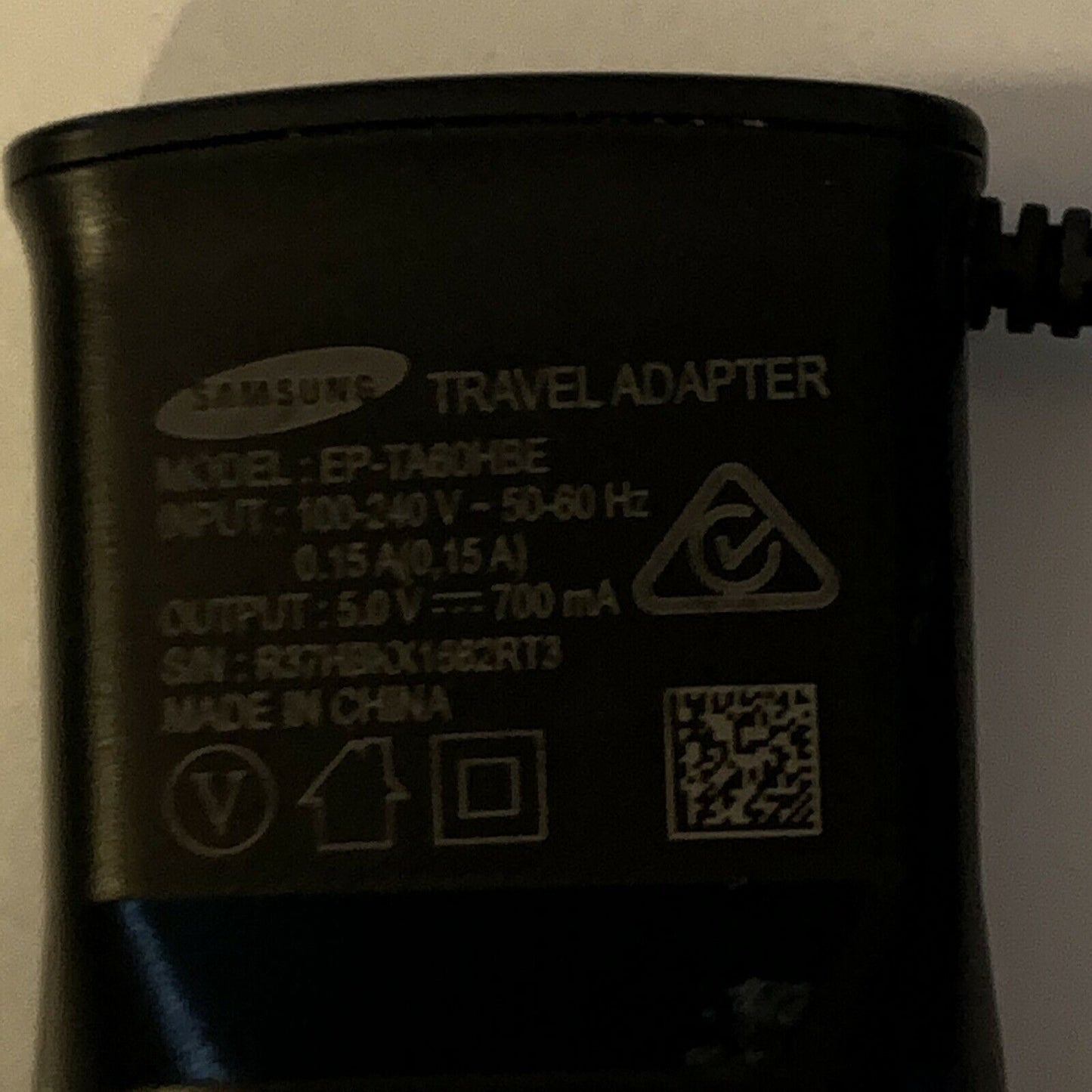 Genuine Samsung EP-TA60HBE Travel Adapter Micro USB 100-240V 5V 700mA