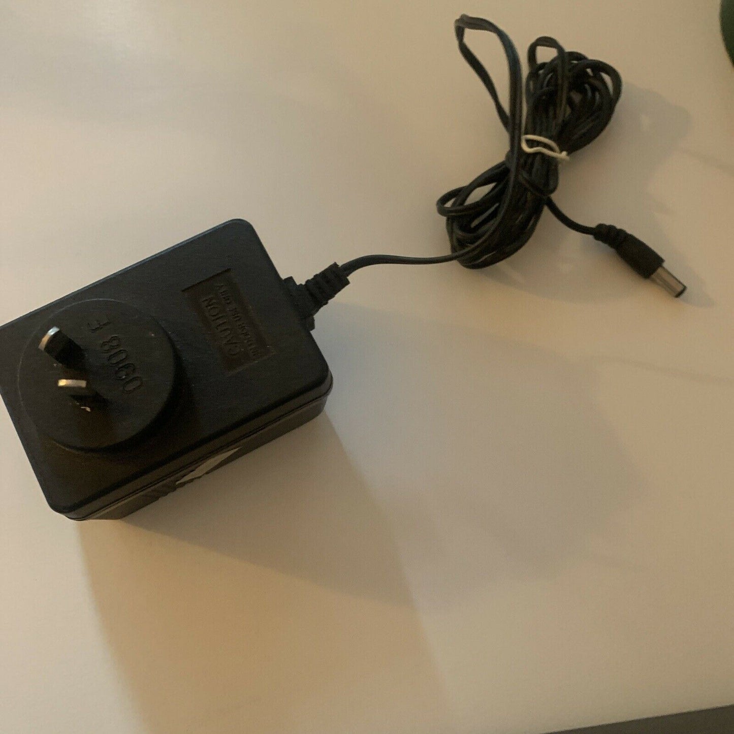 Vintage Smith's All-Blade Power Hone Knife Sharpener (4 C Battery Powered)