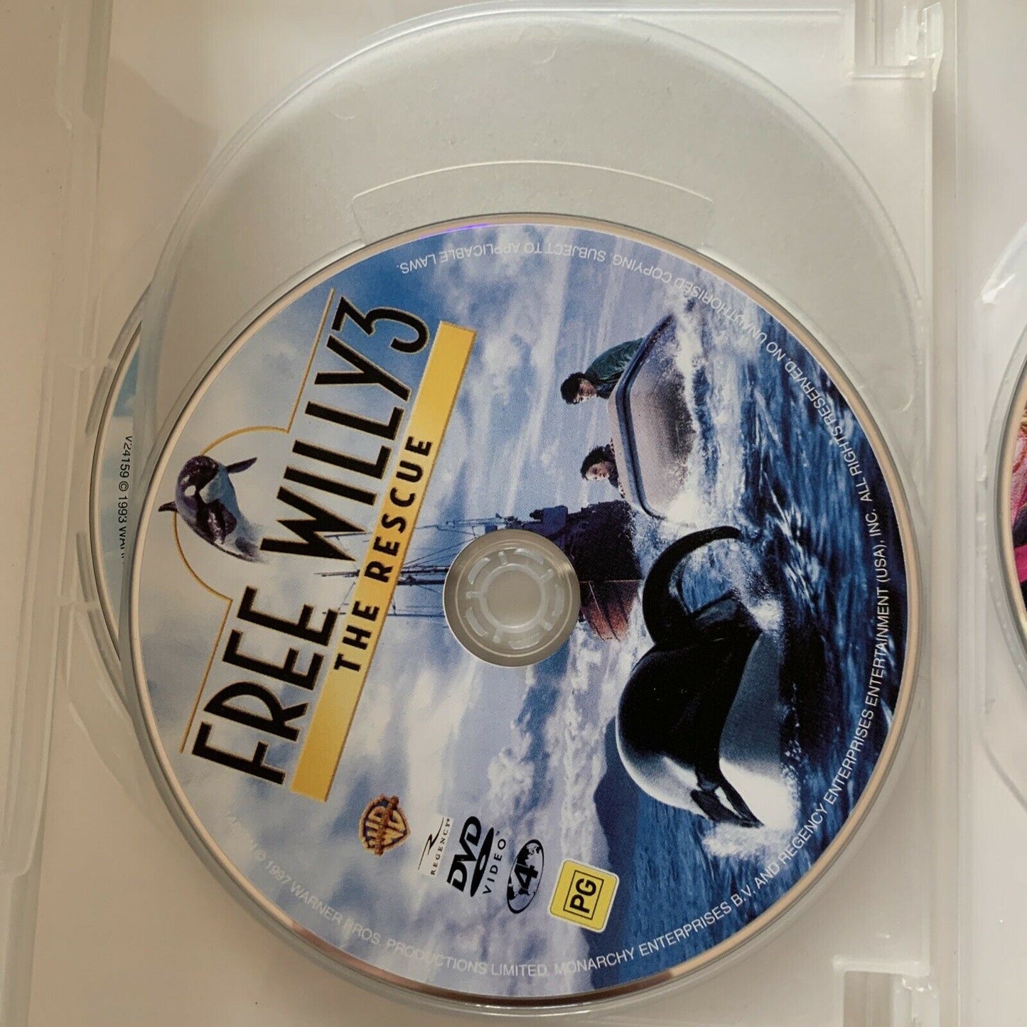 Free Willy 1,2,3 & Escape From Pirate's Cove (DVD, 2009) Region 4