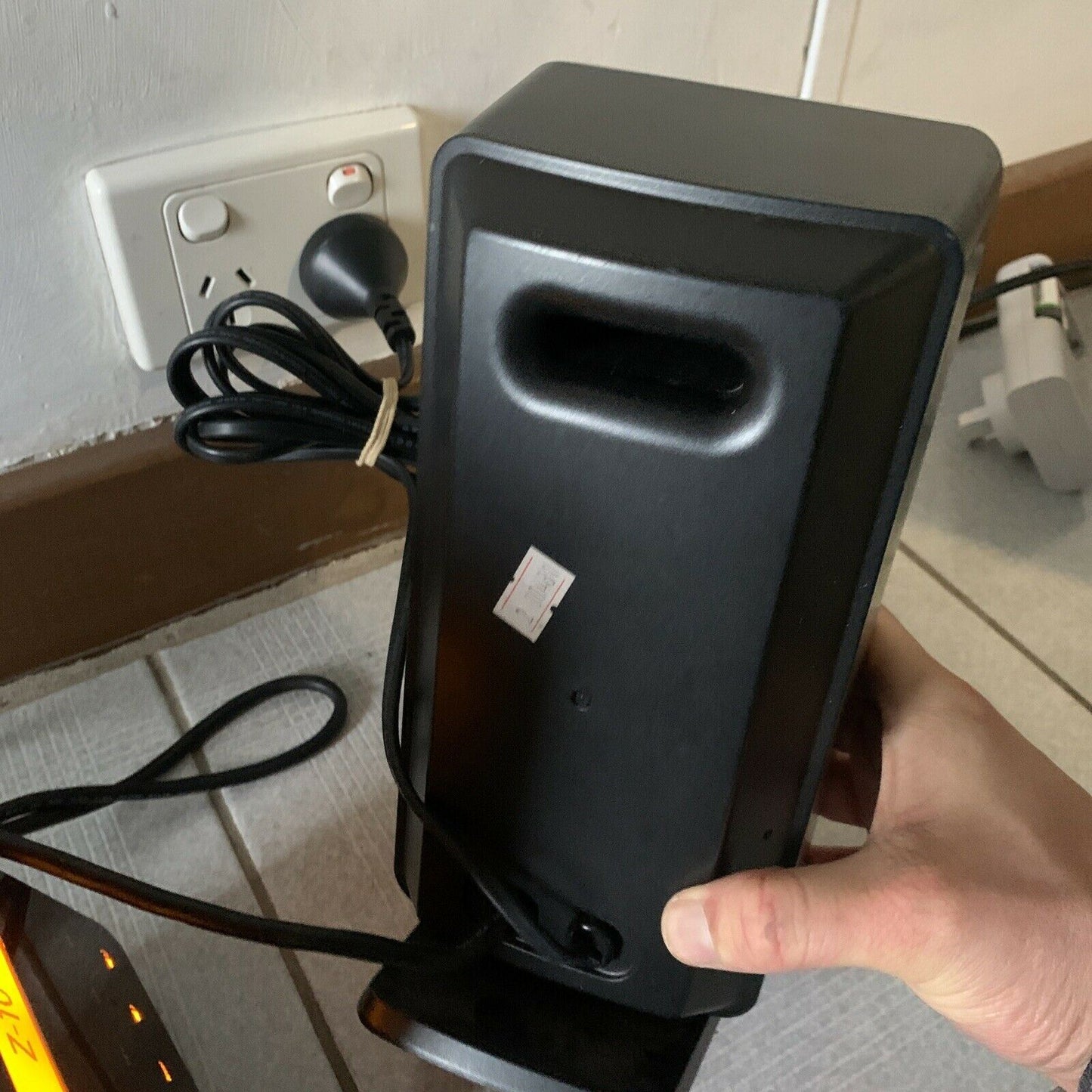 Logitech Z-10 Computer Speaker System S-0243B USB