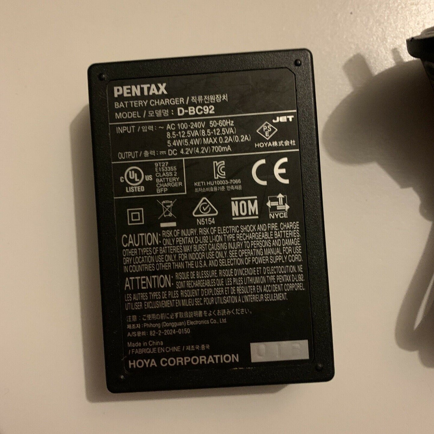 Genuine Pentax D-BC92 Battery Charger