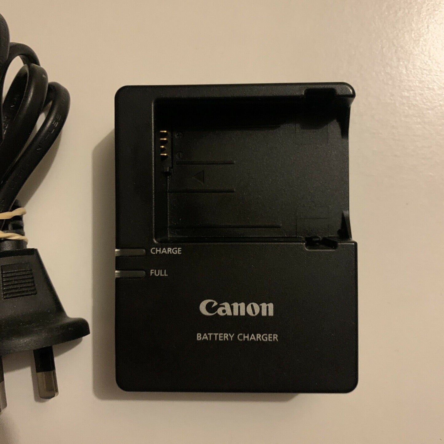 Genuine Canon LC-E8C Battery Charger EOS 550D, EOS 600D, EOS 650D, EOS 700D