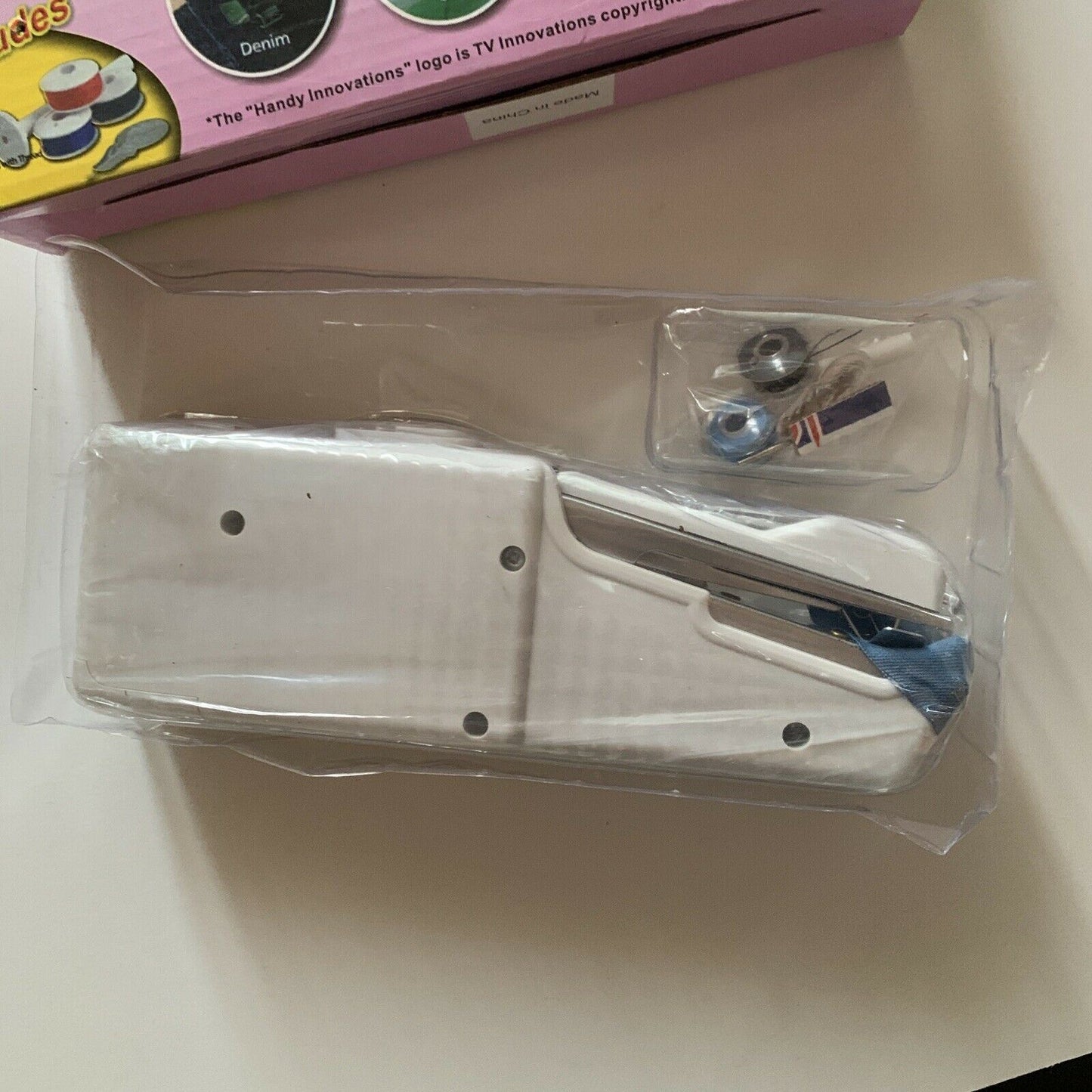 Handy Stitch Handheld Portable Sewing Machine Brand New