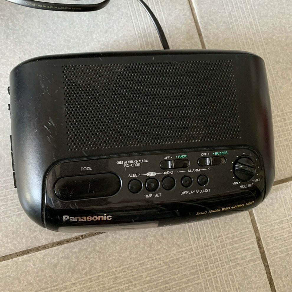 Panasonic Dual Alarm Clock FM/AM Radio Model RC6099 Retro Unit