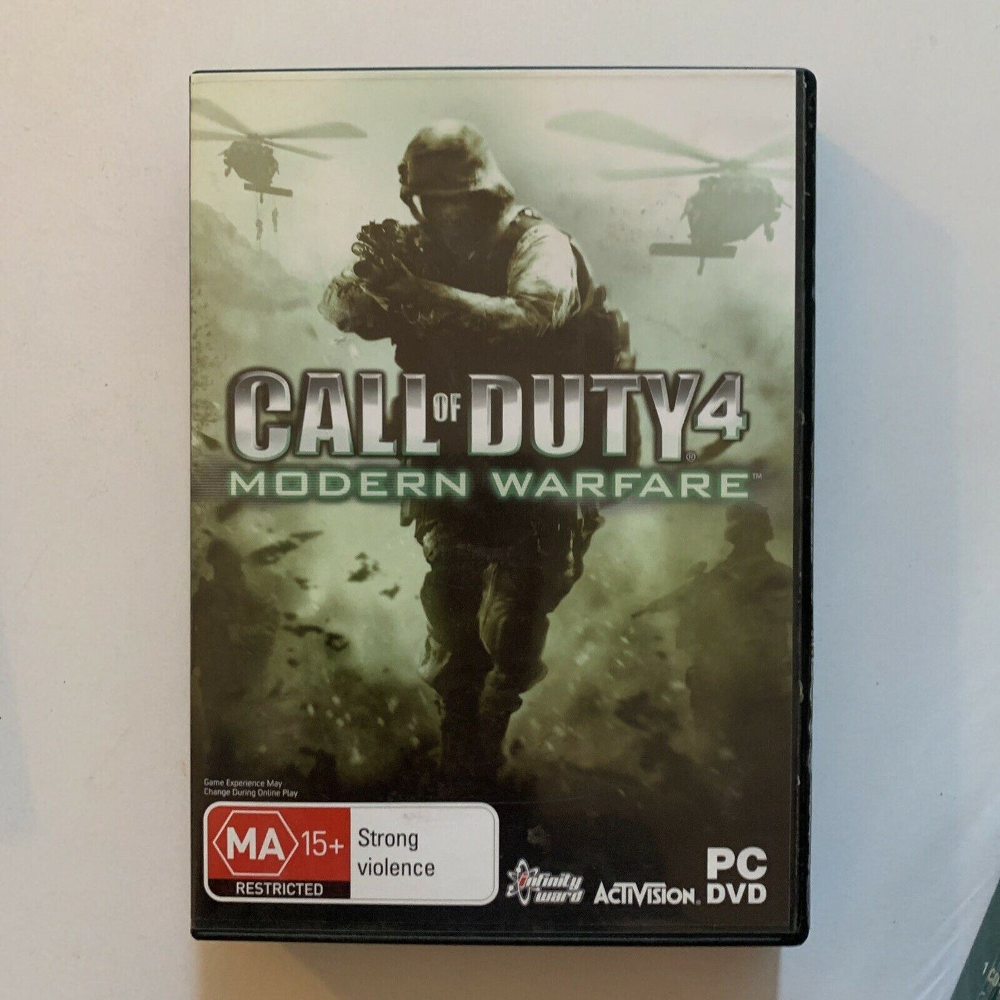 Call of Duty 4 - Modern Warfare PC VIDEO GAME DVD ROM