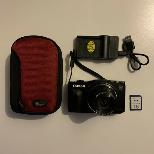 Canon SX700HS Digital Camera 16.1 MP With Carrying Case, Charger