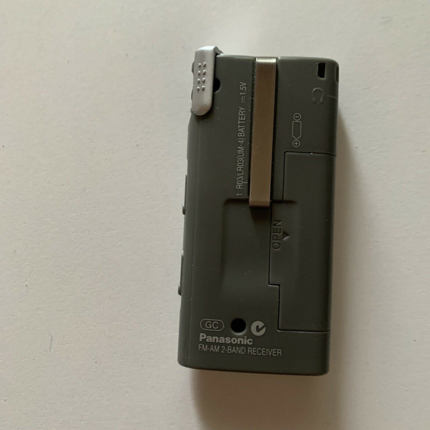 Panasonic RF-NA030 XBS Stereo FM/AM Pocket Portable Radio