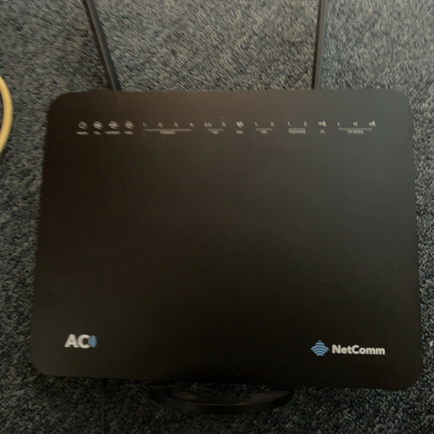 Netcomm NL1901ACV Dual Band AC1600 4G LTE Hybrid Gateway Router with VoIP