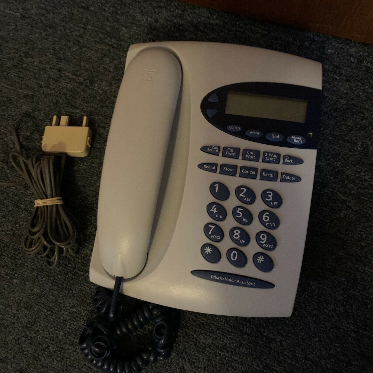 TELSTRA T1000C SMS Landline Corded Telephone