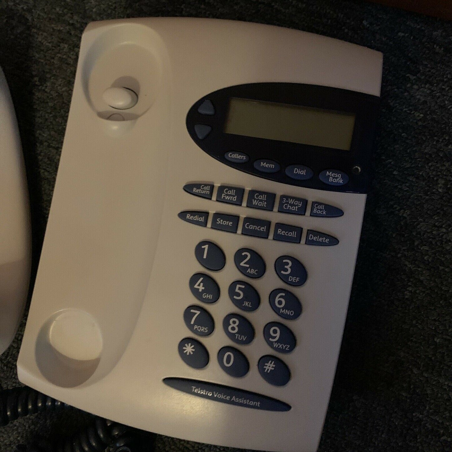 TELSTRA T1000C SMS Landline Corded Telephone