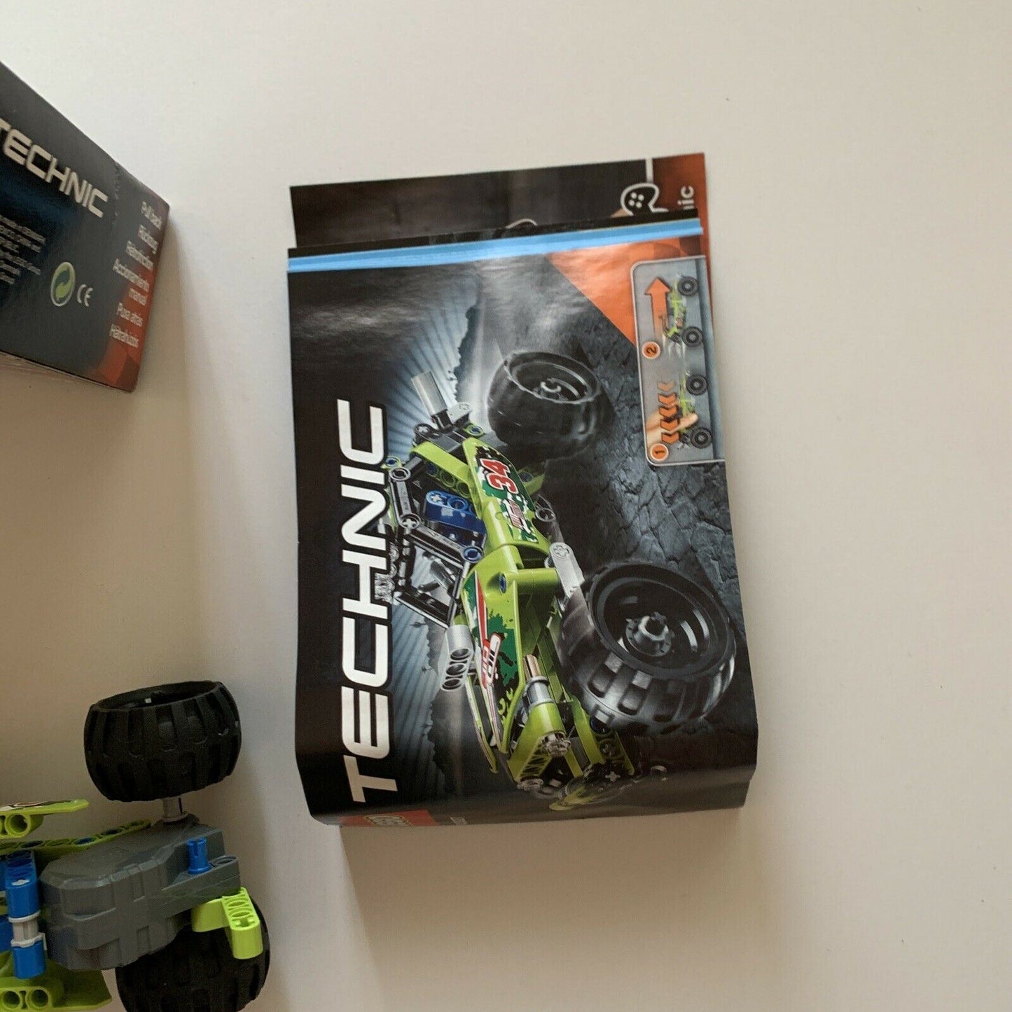 LEGO Technic Desert Racer With Manual & Box (#42027)