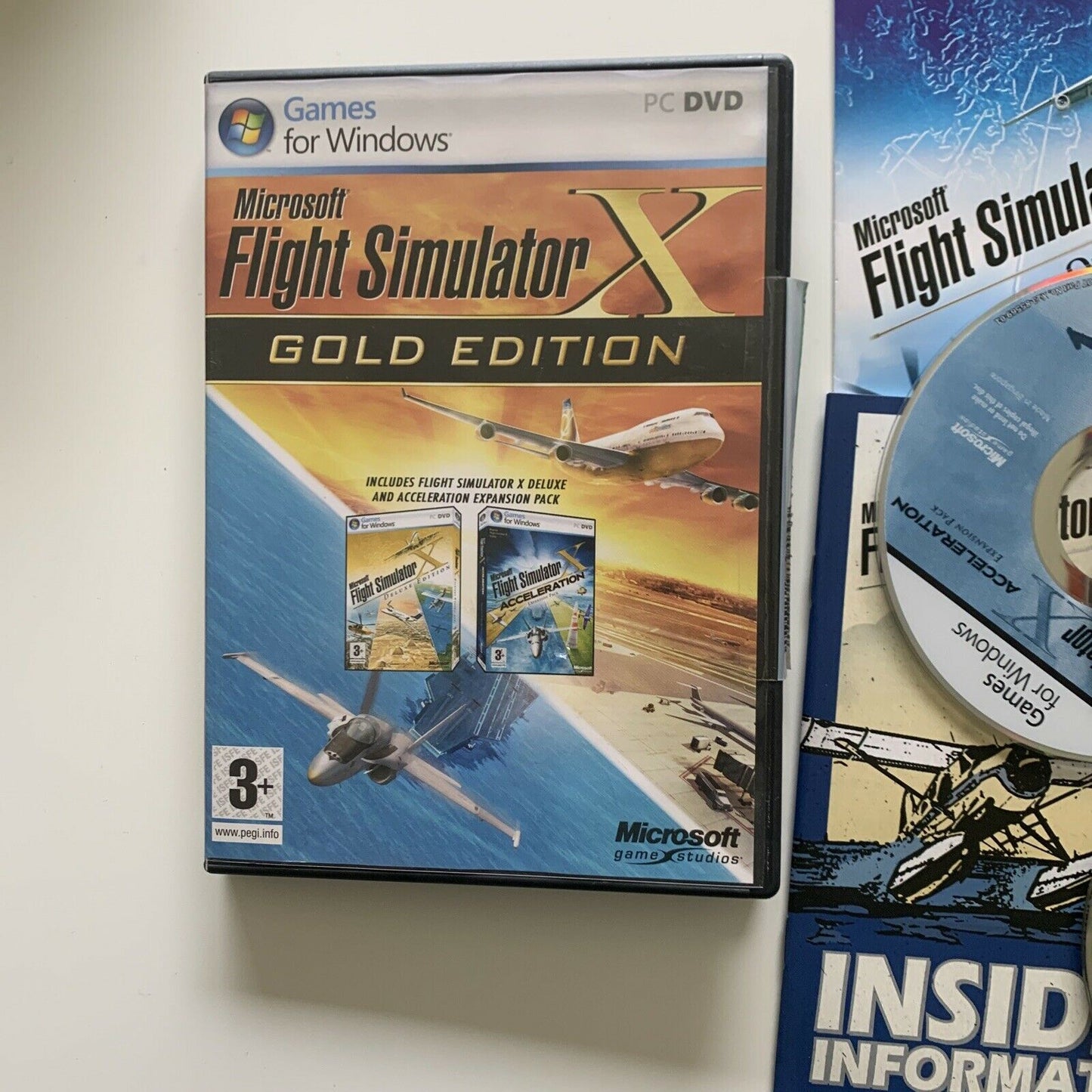 Microsoft Flight Simulator X Gold Edition - Deluxe + Acceleration Expansion PC