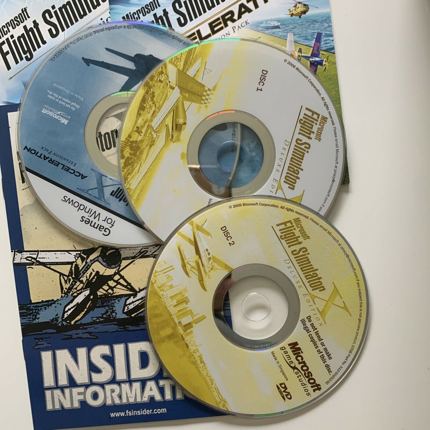 Microsoft Flight Simulator X Gold Edition - Deluxe + Acceleration Expansion PC