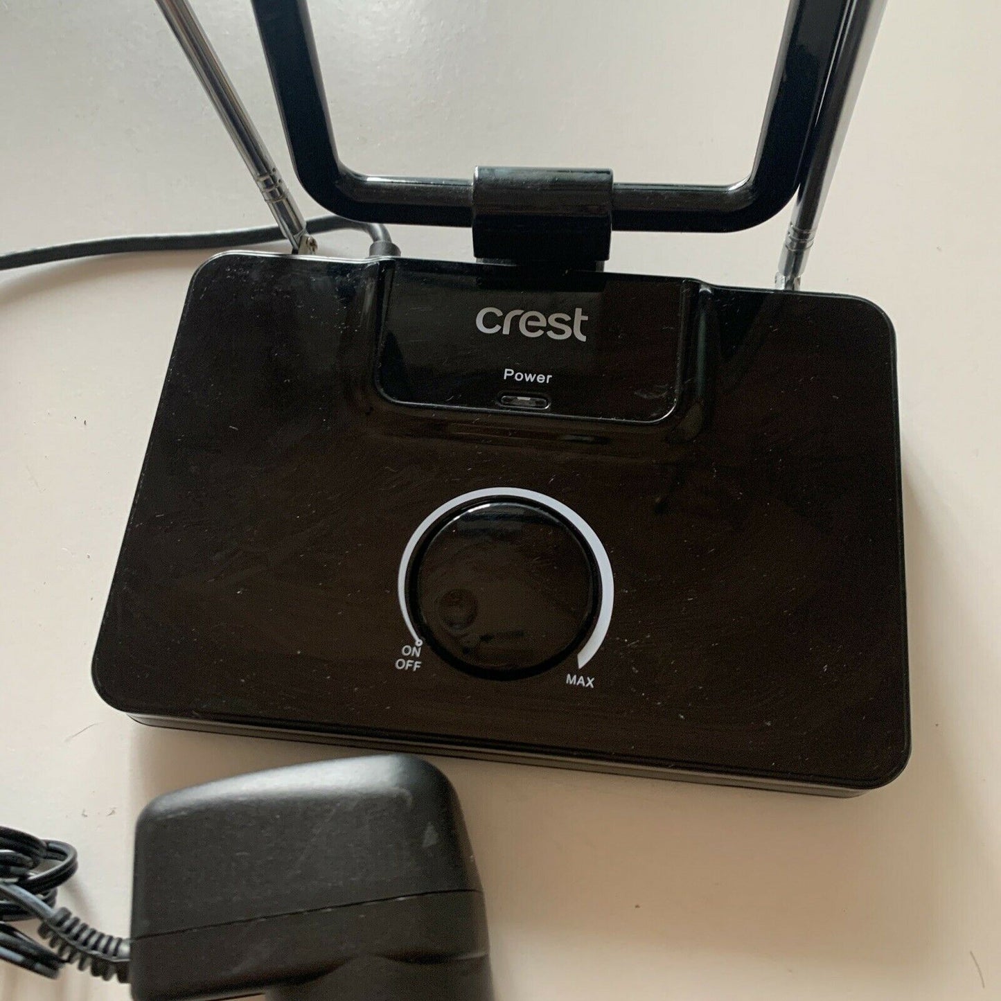 Crest Indoor Digital TV Antenna Power Boosted SGA05328