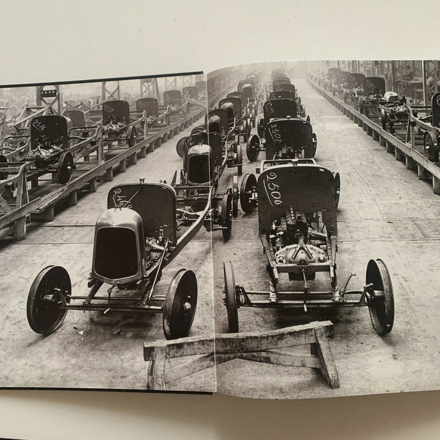 Car: The History of the Automobile by Rod Green (Hardcover, 2013)