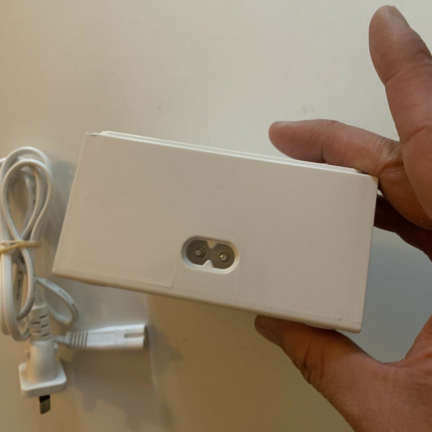 Crest PWABUN07 Qi Wireless USB Charger for iPhone, Android