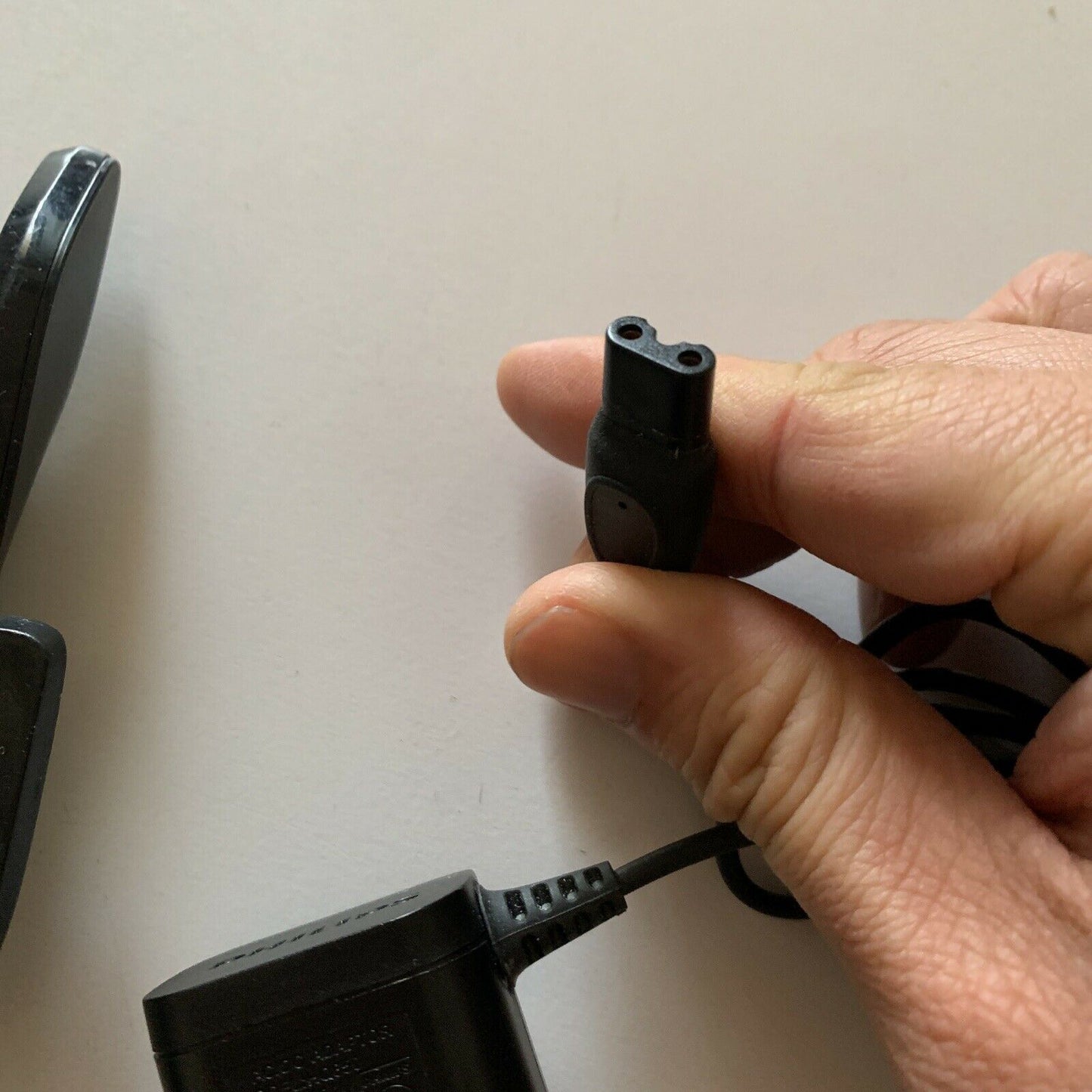 Genuine Philips GQ850 AC Adapter 8V 100mA For Shaver