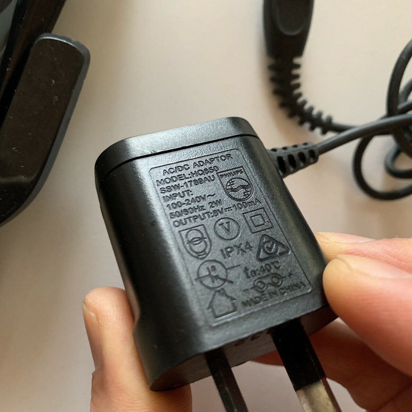 Genuine Philips GQ850 AC Adapter 8V 100mA For Shaver