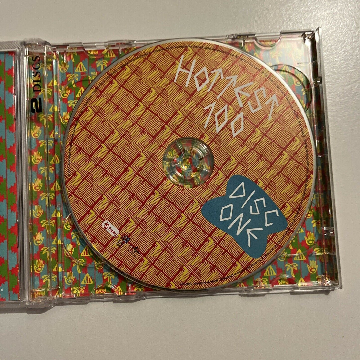 Triple J Hottest 100 - Vol 18 - Limited Edition Deluxe 3D Artwork (CD, 2011)