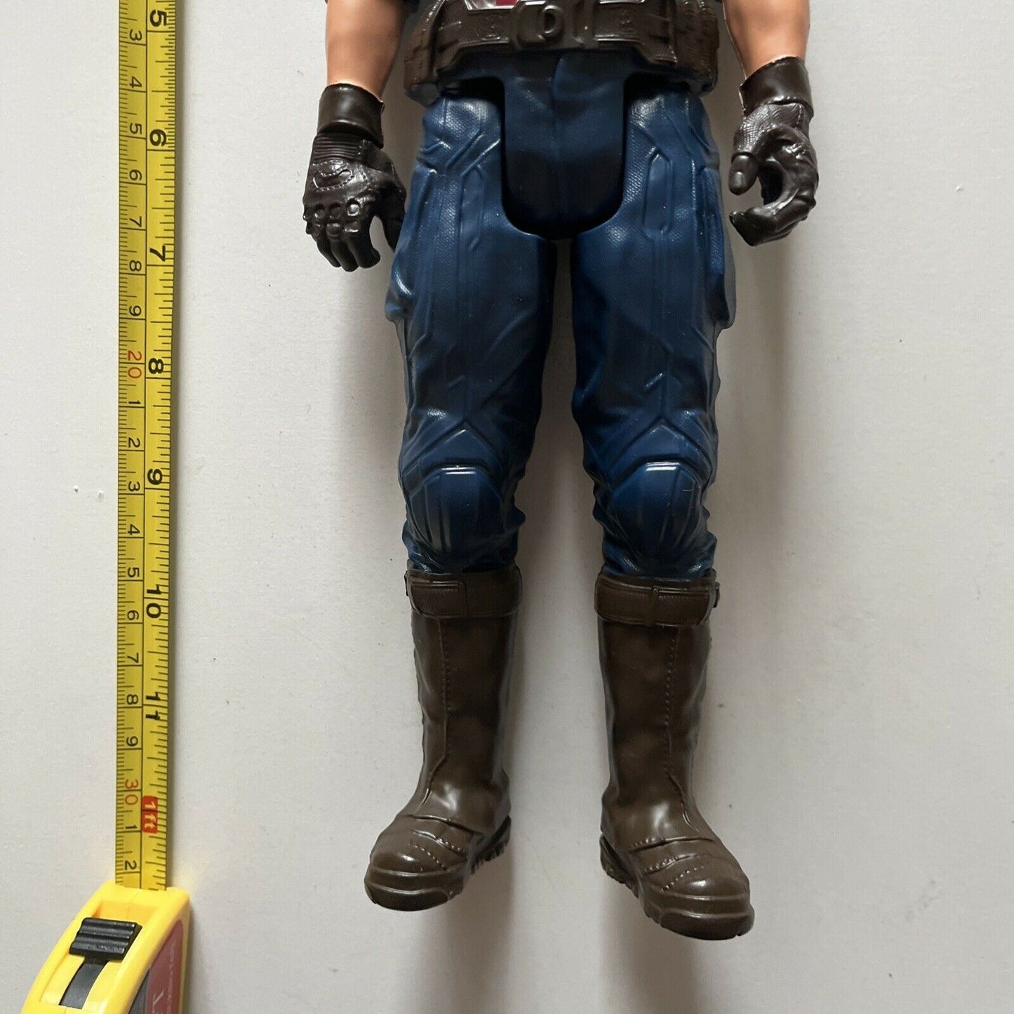 Marvel Avengers Infinity War Titan Hero 2017 Captain America 12" Action Figure