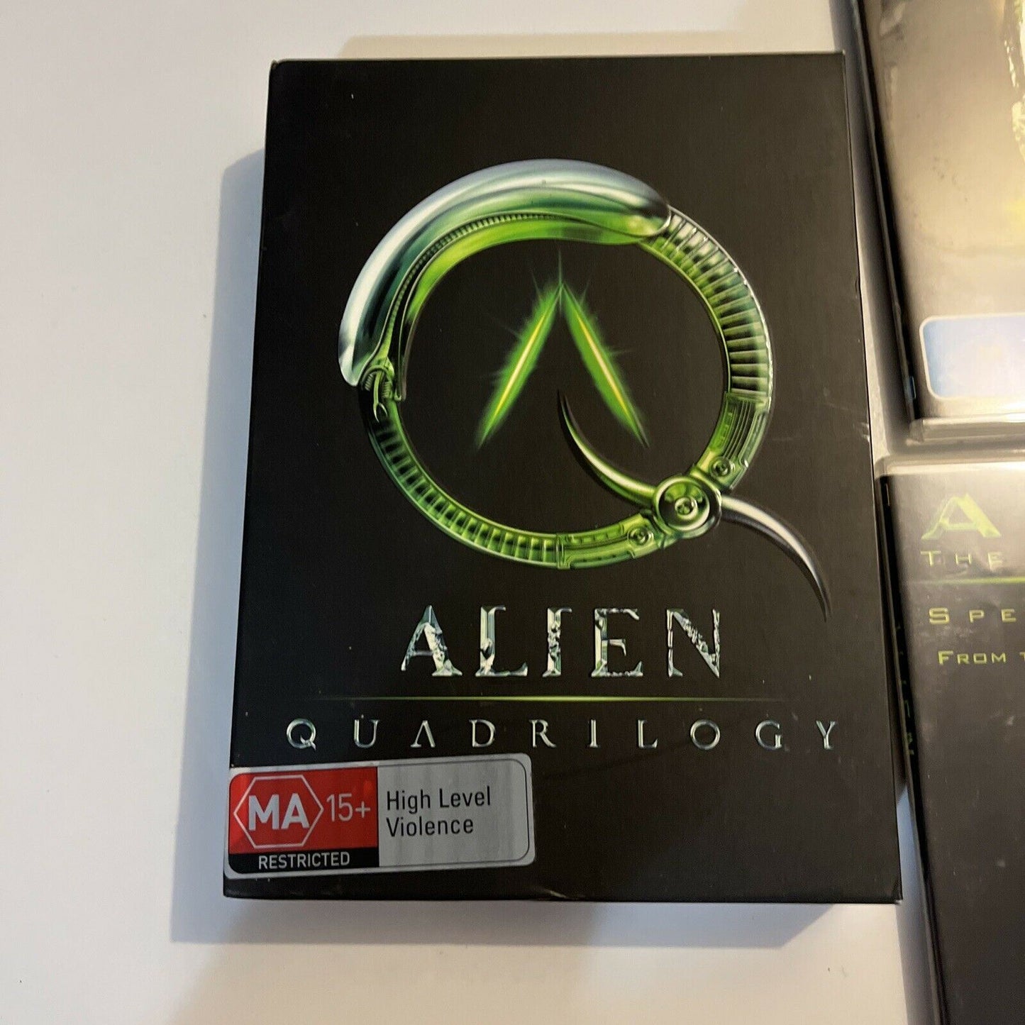 Alien Quadrilogy: Alien / Aliens / Aliens 3 / Alien Resurrection DVD Region 4