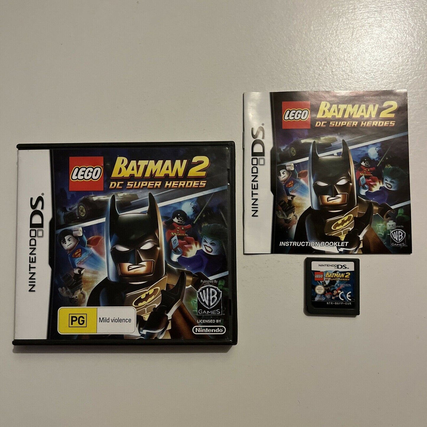 LEGO Batman 2: DC Super Heroes for Nintendo DS/2DS/3DS with Manual