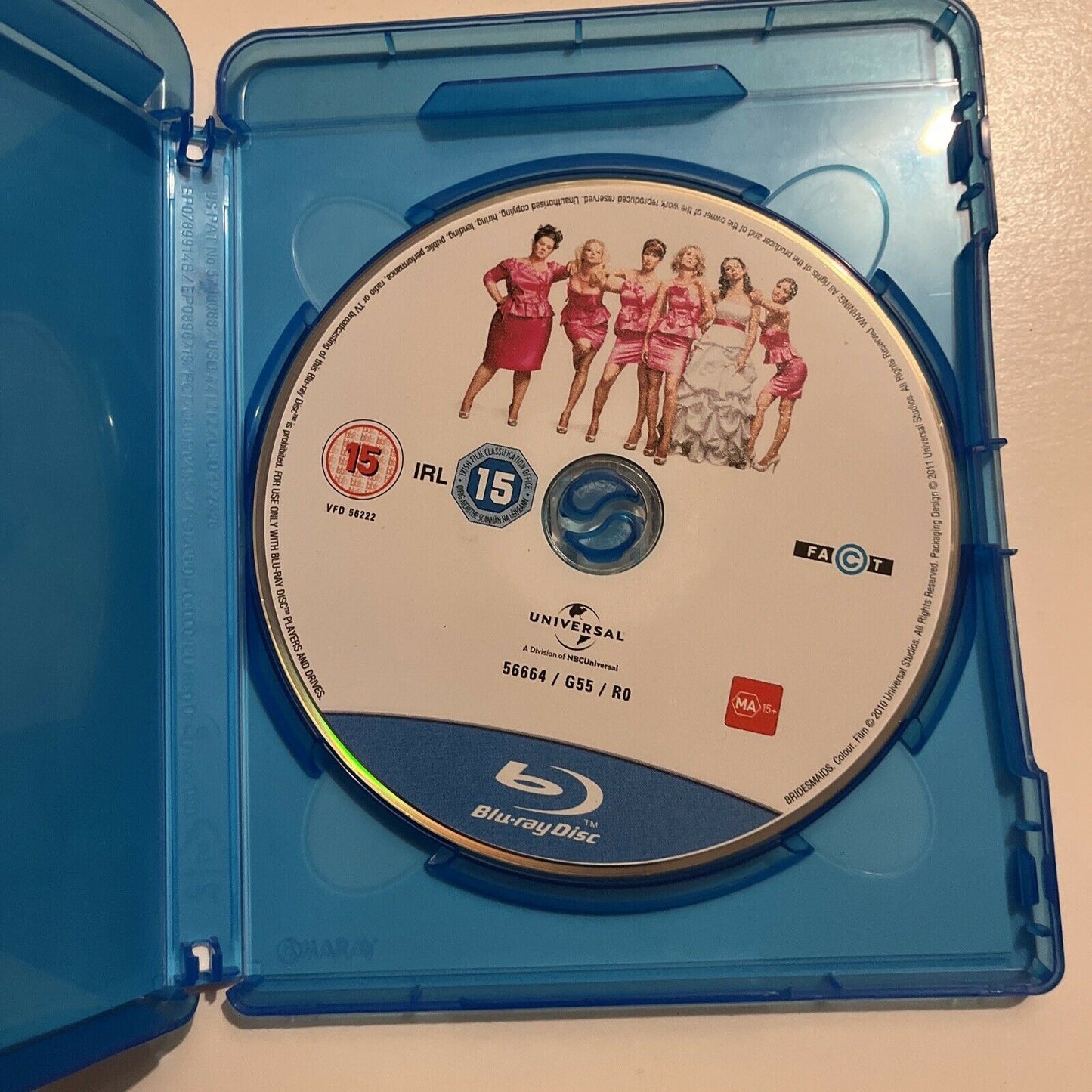 Bridesmaids - Extended Edition (Blu-ray, 2011) Kristen Wiig, Region B